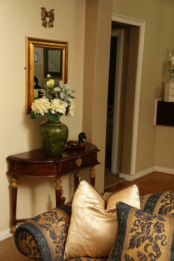 Oxford Lodge Vryheid Extérieur photo
